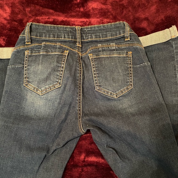 Jeans - Picture 4 of 4